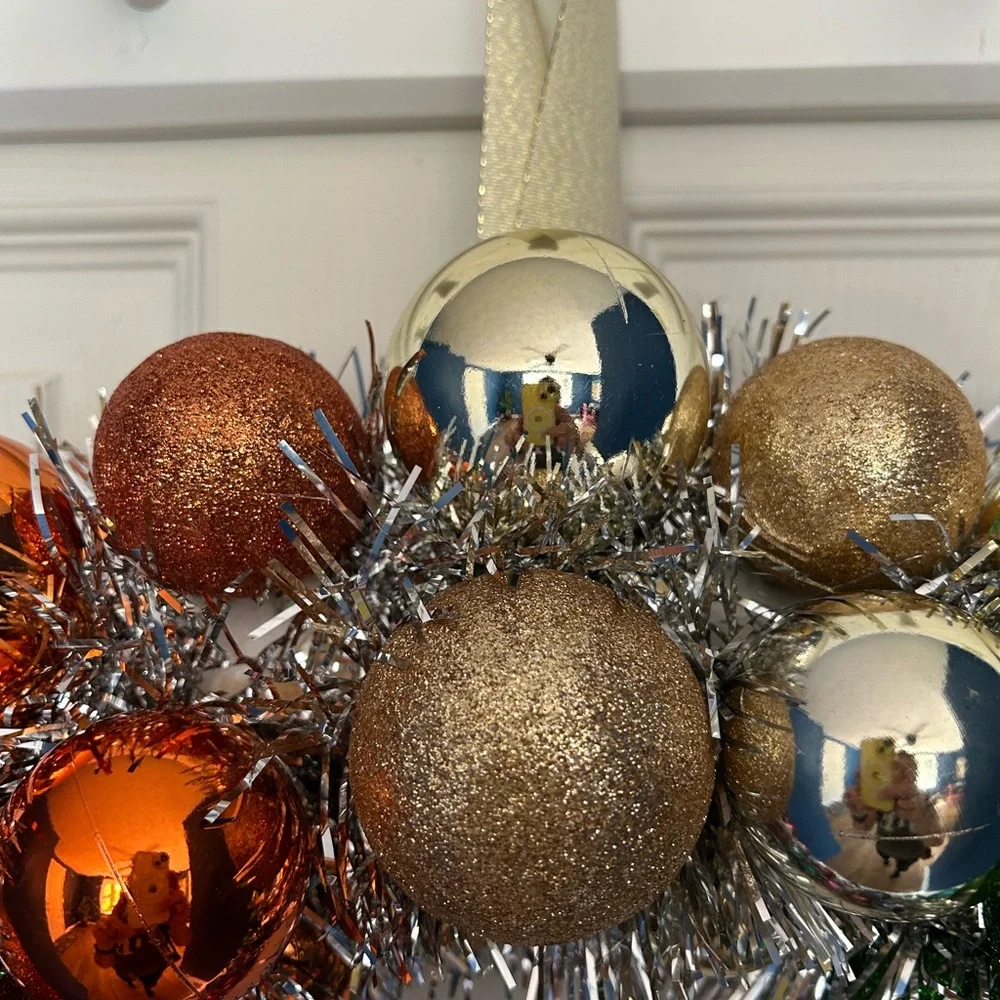 St. Nicholas Square add sparkle